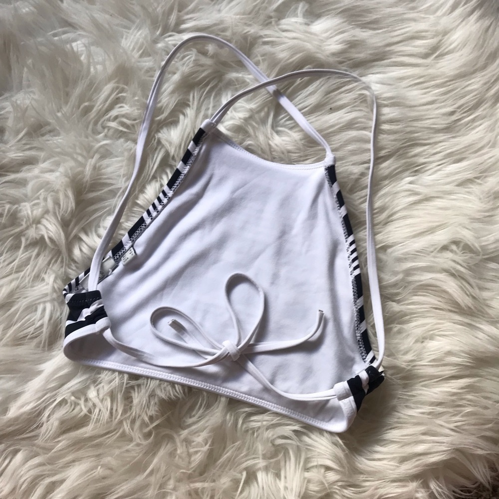 NWOT Halter Striped Bathing Suit Top - Picture 5 of 5
